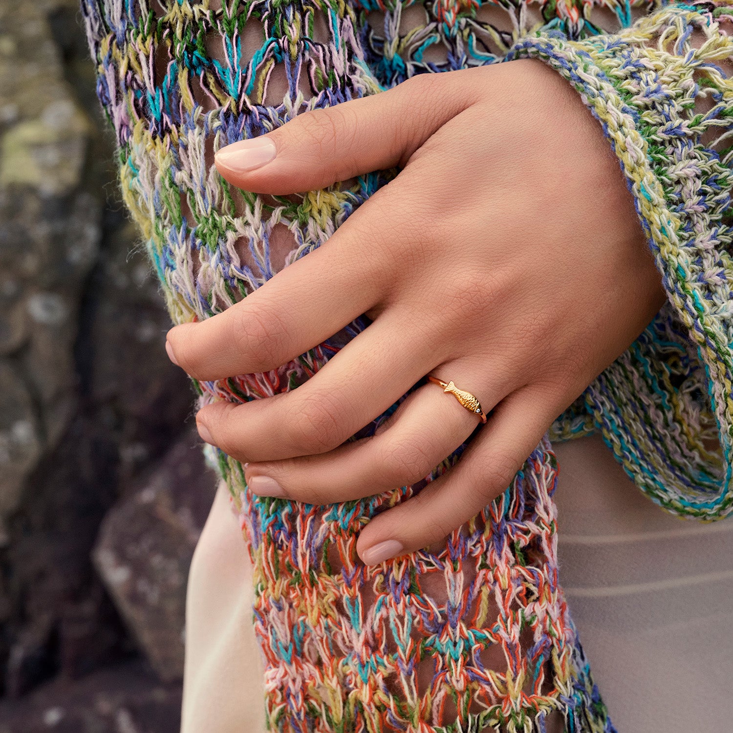 DETAIL239755